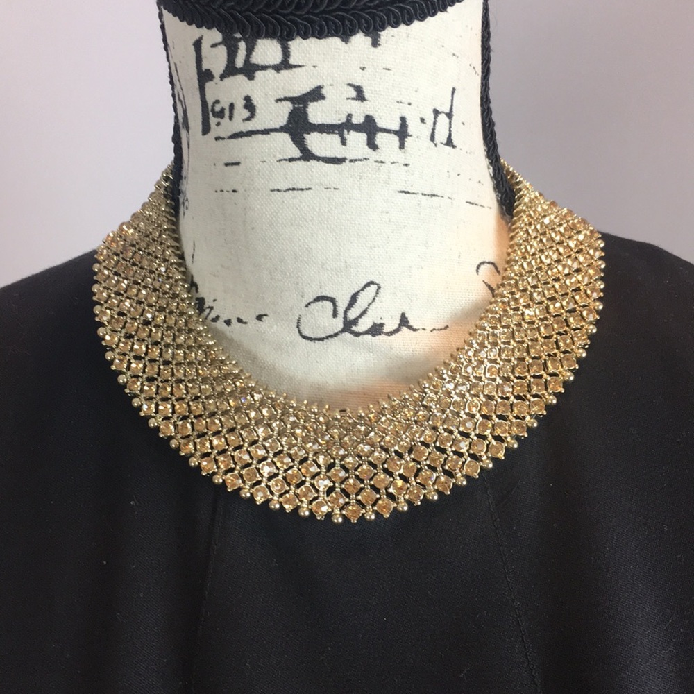 Collar Necklace